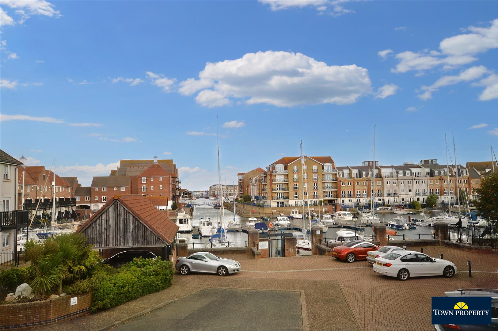 Property Details for Windward Quay Eastbourne BN23 5UE Town Property